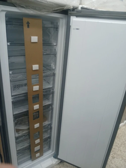 CONGÉLATEUR MIDEA VERTICAL 7 TERROIR INOX