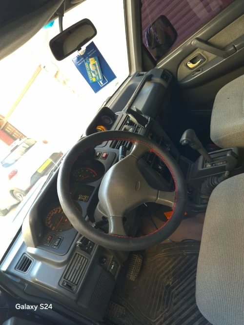 Mitsubishi Pajero Court 1999 Pajero Court