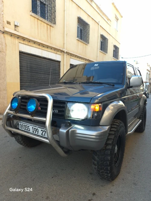 Mitsubishi Pajero Court 1999 Pajero Court