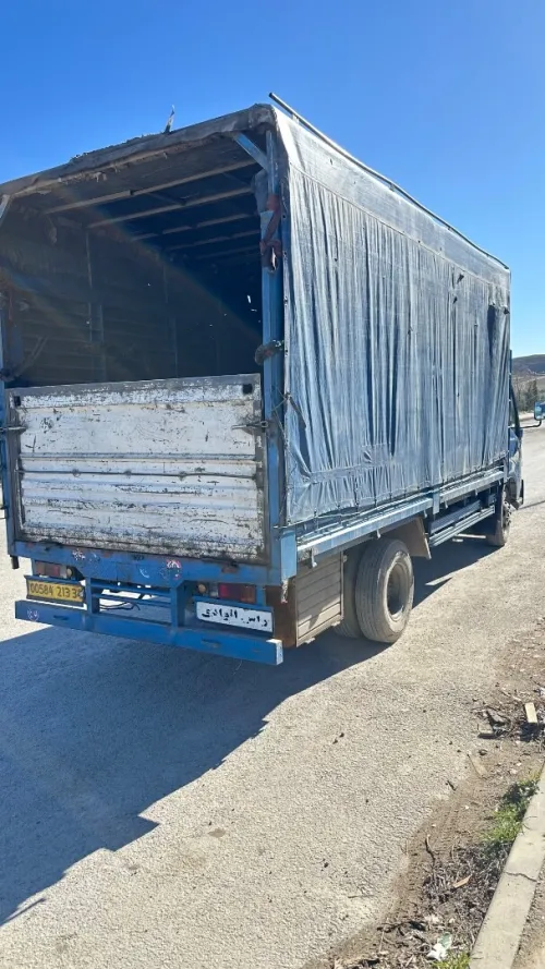 Hino 300 