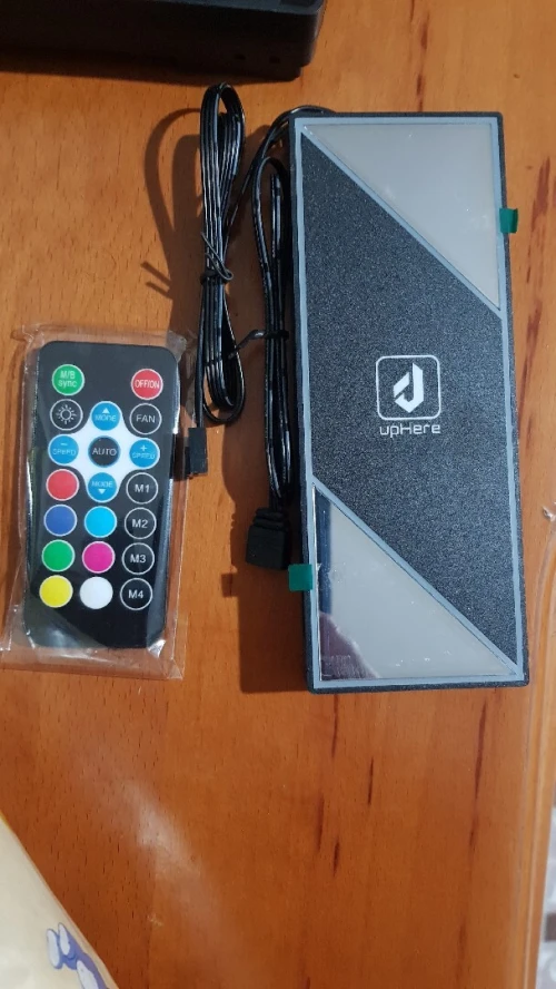 upHere p12 ARGB PWM Fan Hub Controller (Neuf jamais utilisé)