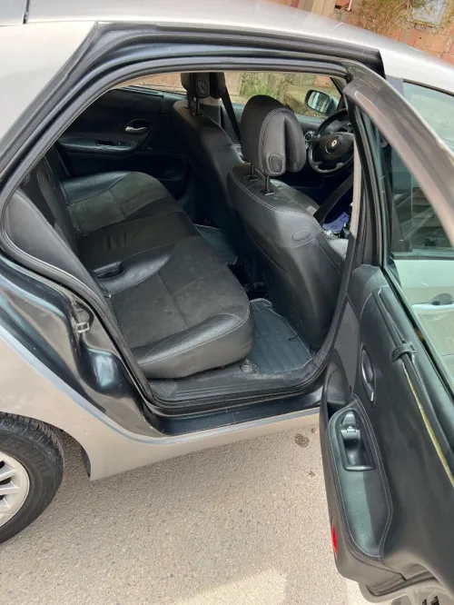 Renault Laguna 2 2001 Laguna 2