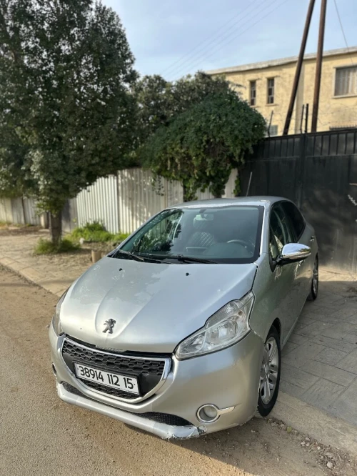 Peugeot 208 2012 Active