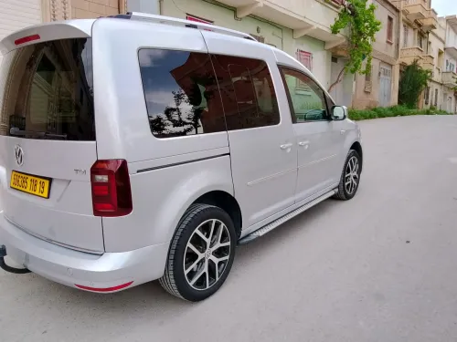 Volkswagen Caddy 2018 Highline