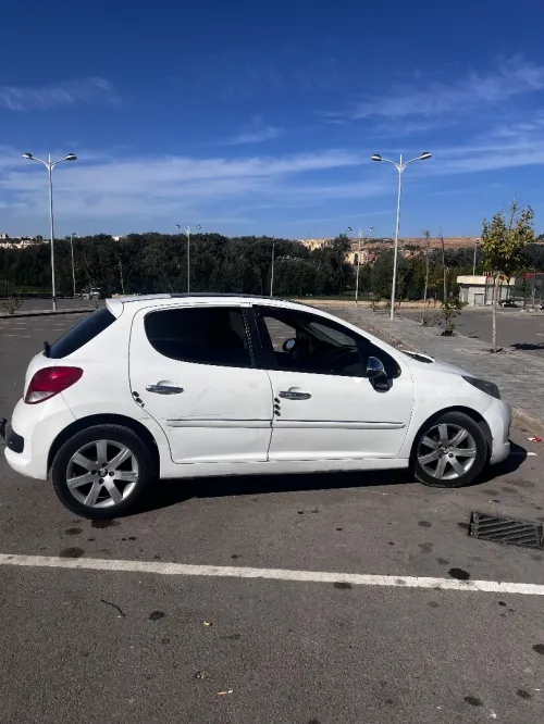 Peugeot 207 2012 207