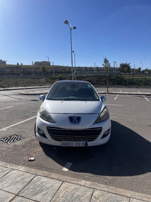 Peugeot 207 2012 207
