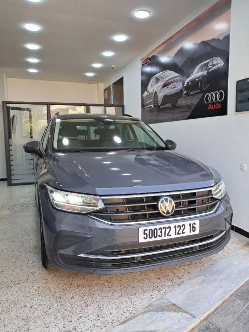Volkswagen Tiguan 2022 Roboot