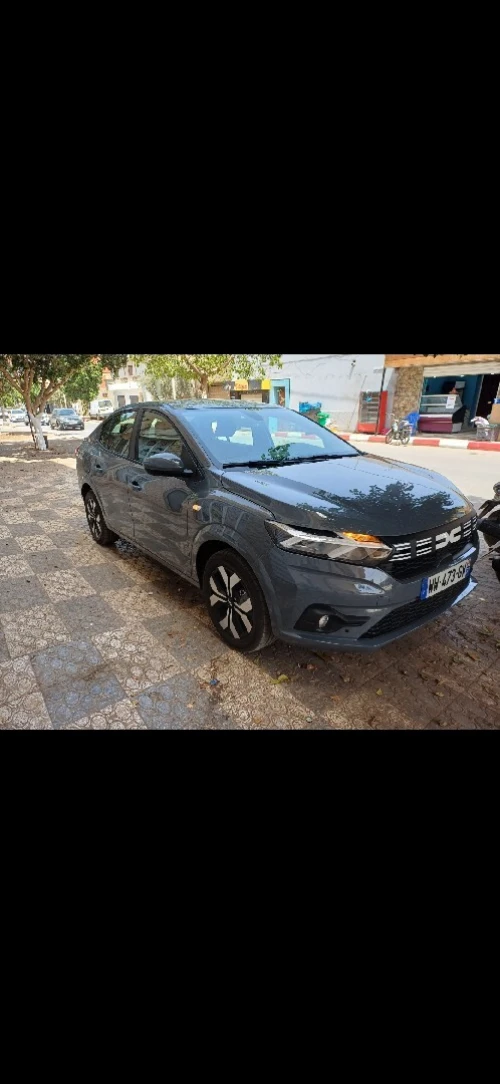 Dacia Logan 2025 Tce