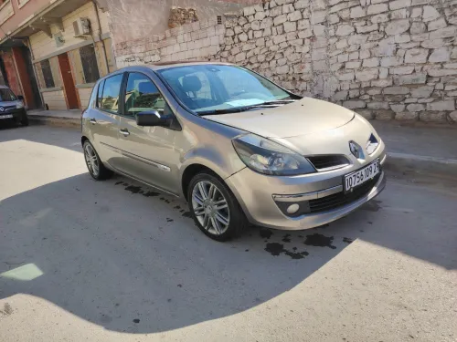 Renault Clio 3 2009 Initial