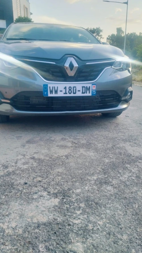 Renault TALIANT 2025 Taliant