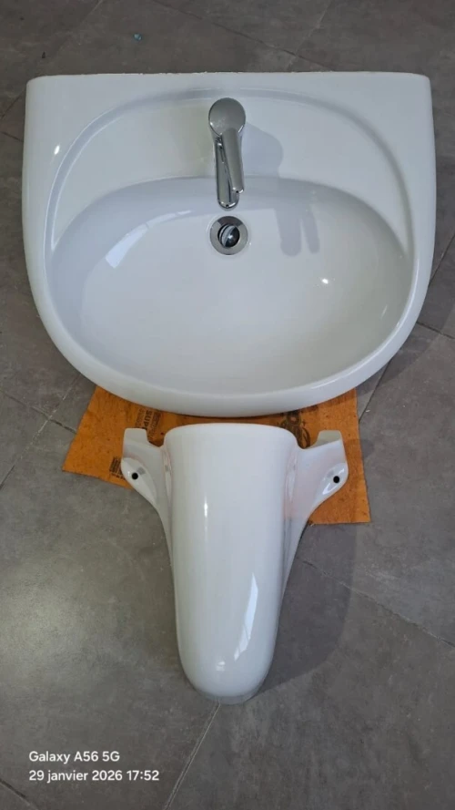 Lavabo et accessoires