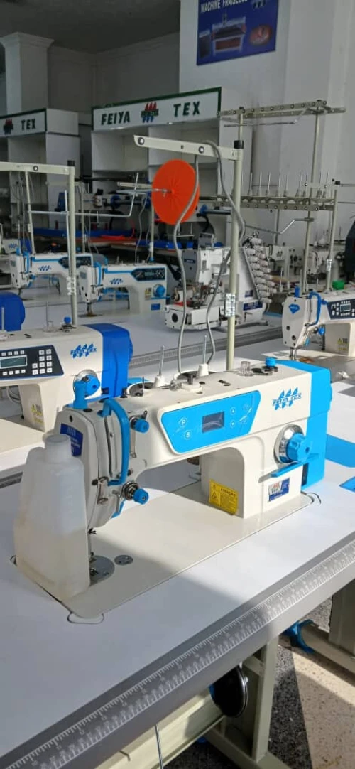 ماكينة الخياطة العادية machine a courdre droite