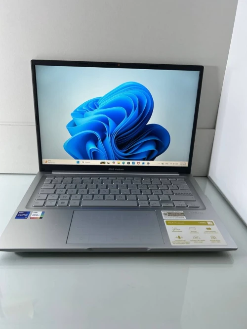 ASUS VivoBook 14 (X1405VA) i9 13e gén. 16Go RAM 1To SSD
