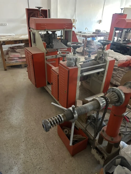 Machines pour transformation de papier