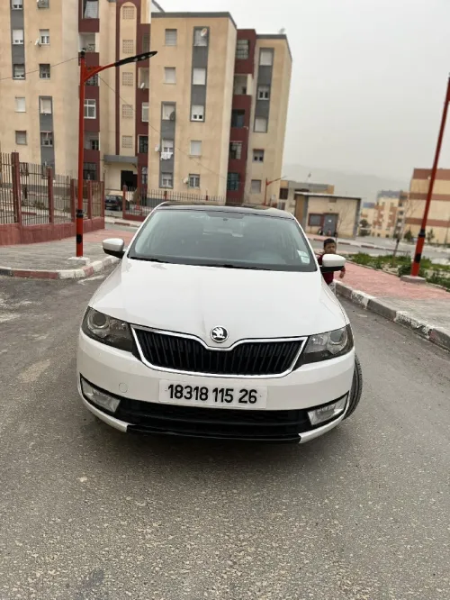 Skoda Rapid Spaceback 2015 Edition