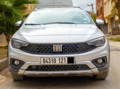 Fiat Tipo Cross 1.0 Essence Turbo 2021 