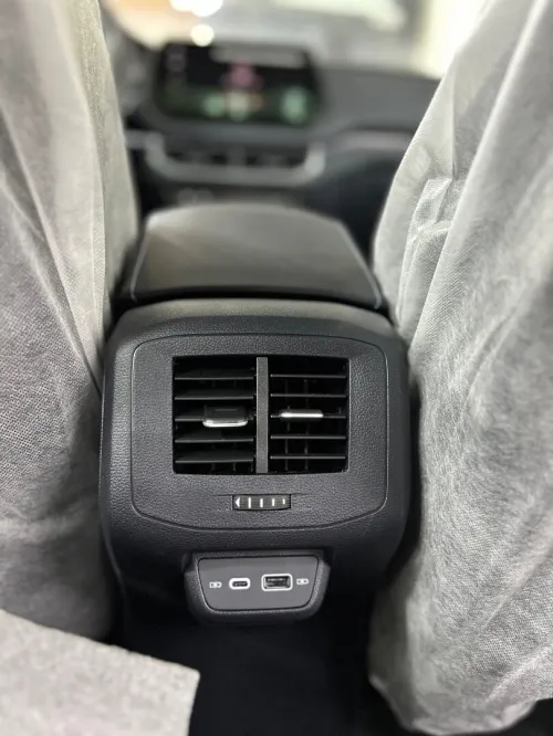 Volkswagen Tahru 2025 Xr