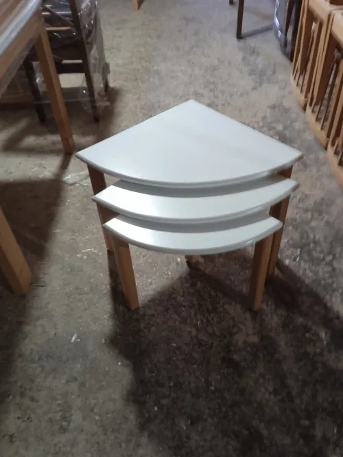 Table gigongne 