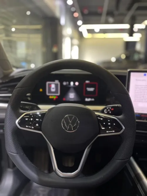 Volkswagen Passat 2025 R Line