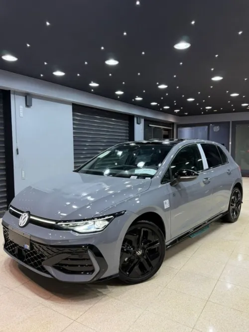 Volkswagen GOLF 8.5 2026 BLACK