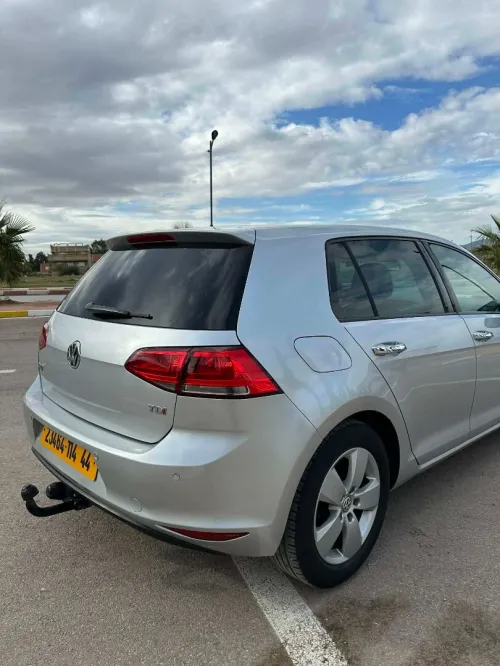 Volkswagen Golf 7 2014 Trendline +