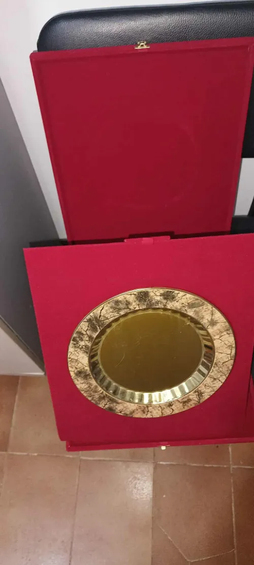 هدية.. كادو.. حامل هدية cadeau