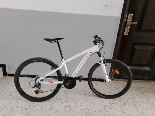 VTT st100