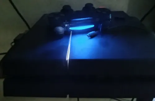 Ps 4 fat mflashé fih 1to