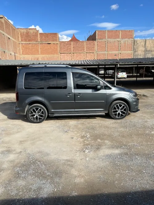 Volkswagen Caddy 2018 Highline