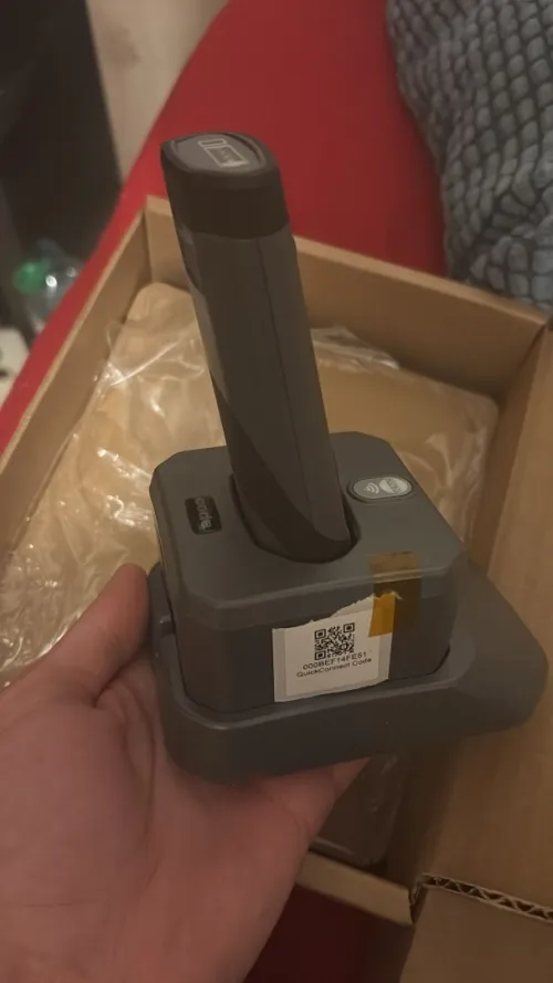 Lecteur de codes barres sans poignée sans fil (bluetooth) CR2701, avec station de chargement
