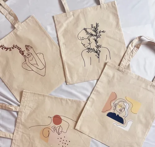 Tote bags