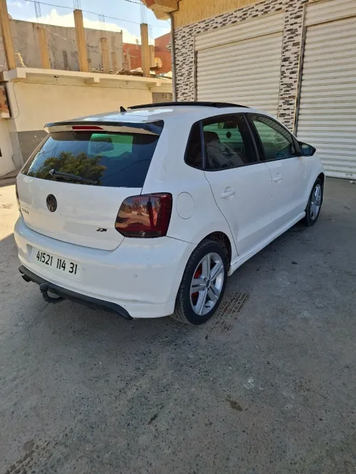 Volkswagen Polo 2014 R-line