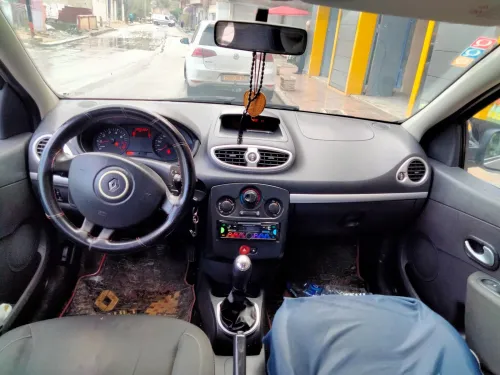 Renault Clio 3 2009 Exception