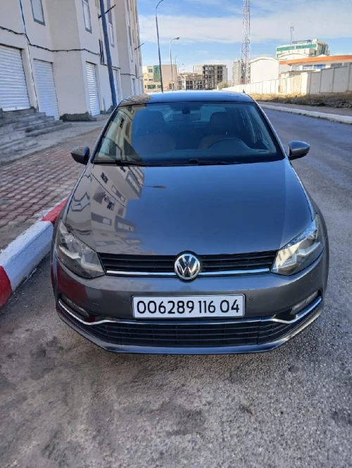 Volkswagen Polo 2016 Cara