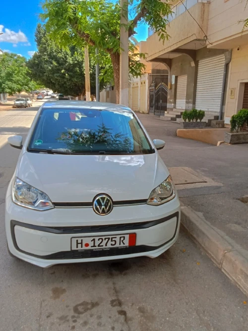 Volkswagen Up 2021 Up