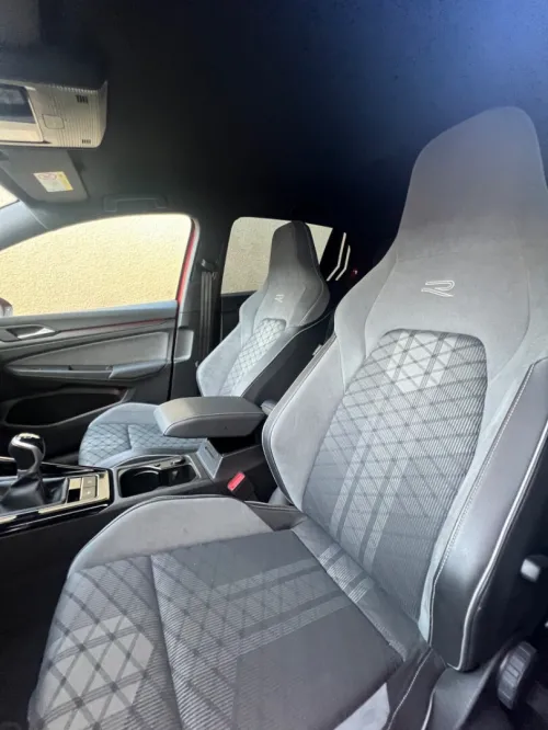 Volkswagen Golf 8 2023 R-Line