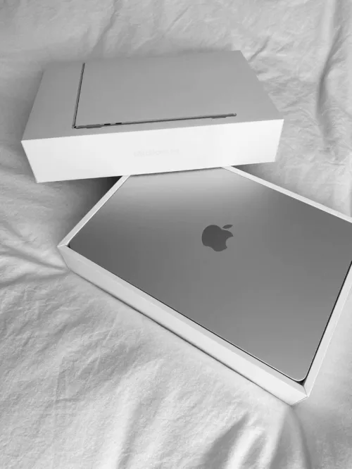 MacBook Air m3 2024 batterie 100% cycle 14