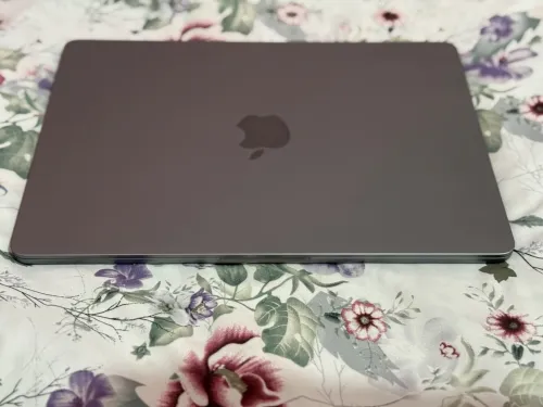 MacBook Air m3 2024