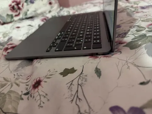 MacBook Air m3 2024