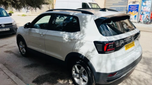 Volkswagen T-Cross 2025 Life