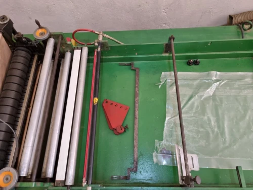 Soudeuse de sachets en plastique 
