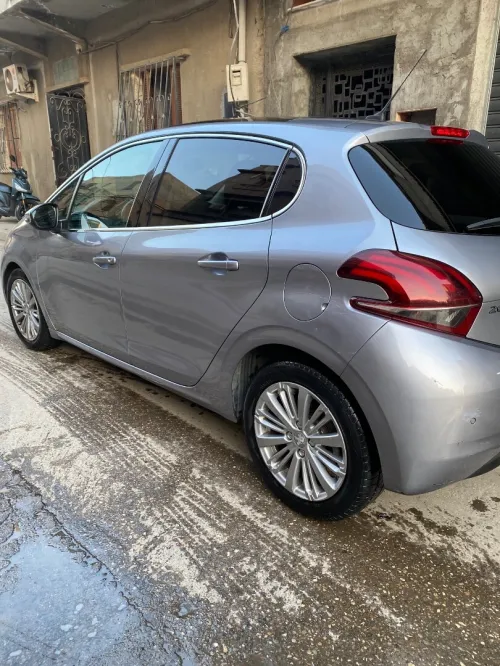 Peugeot 208 2019 Allure
