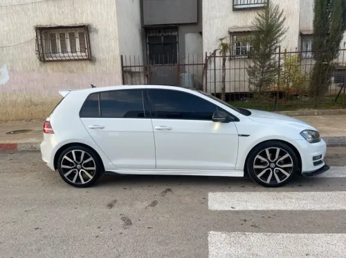Volkswagen Golf 7 2016 Carat +
