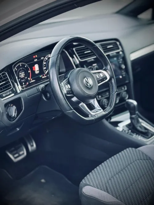 Volkswagen Golf 7 2018 R-Line