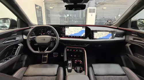 Audi Q5 2025 SLINE