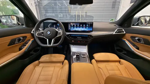 BMW Série 3 2026 PACK M BLACK