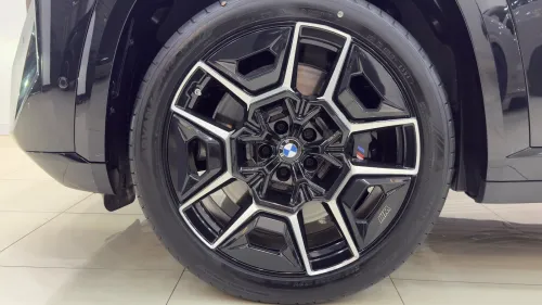 BMW XM 2026 PACK M BLACK individuel