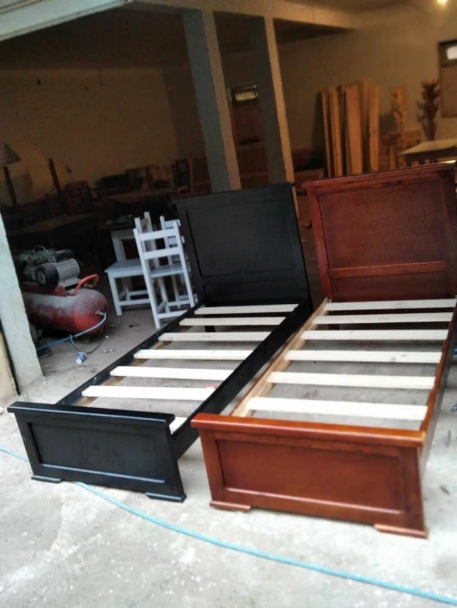 Lit en bois canapé ليس كانابي مطرح سرير