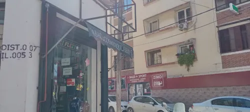 Tinda et bâche pour locaux et maison 