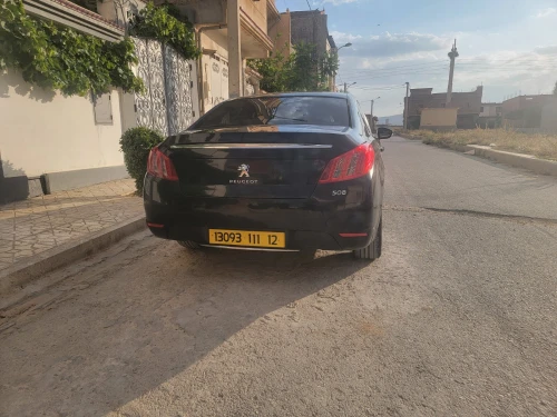 Peugeot 508 2011 Feline jbl